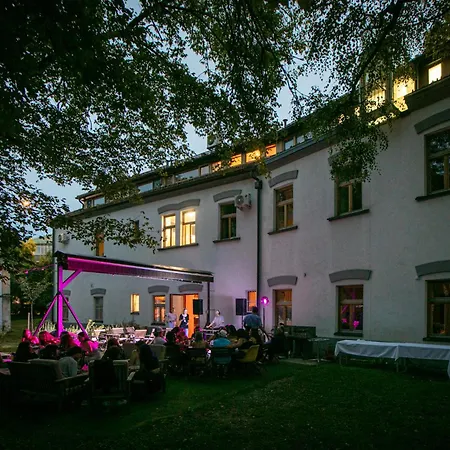 Mcc Albergue