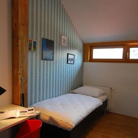 Hostel Mcc